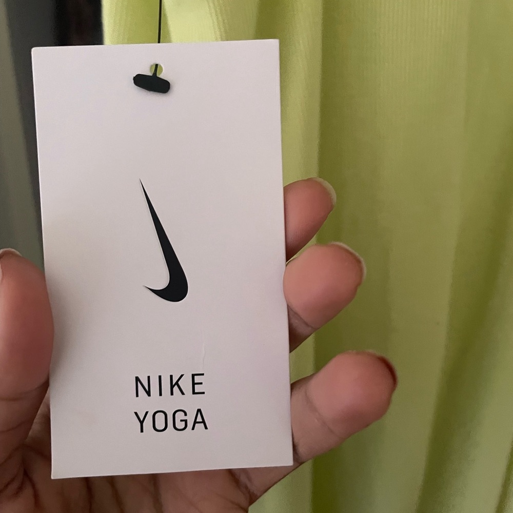 NIKE Dri-Fit Ribbed Tank Top - Picture 6 of 7